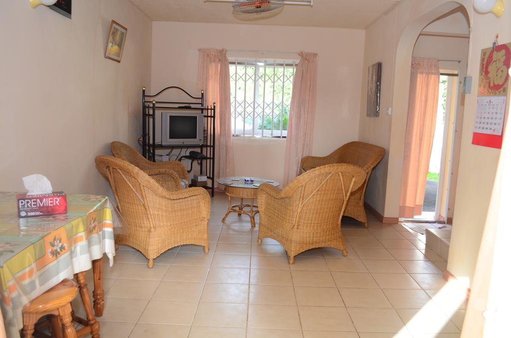 Apartment Le Cygne 2 Pereybere Beach Room photo